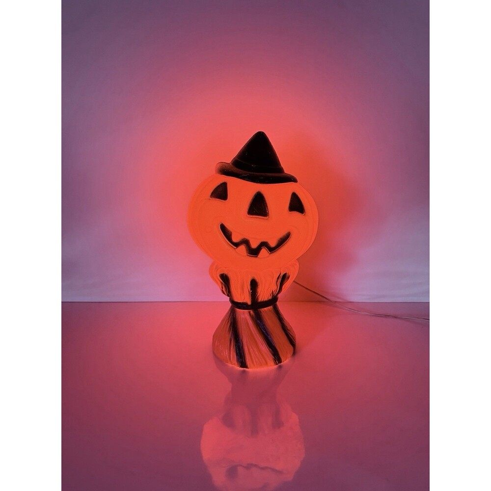 Halloween Blow Mold Light Up Pumpkin Jack-O-Lantern Witch Hat Empire 1969